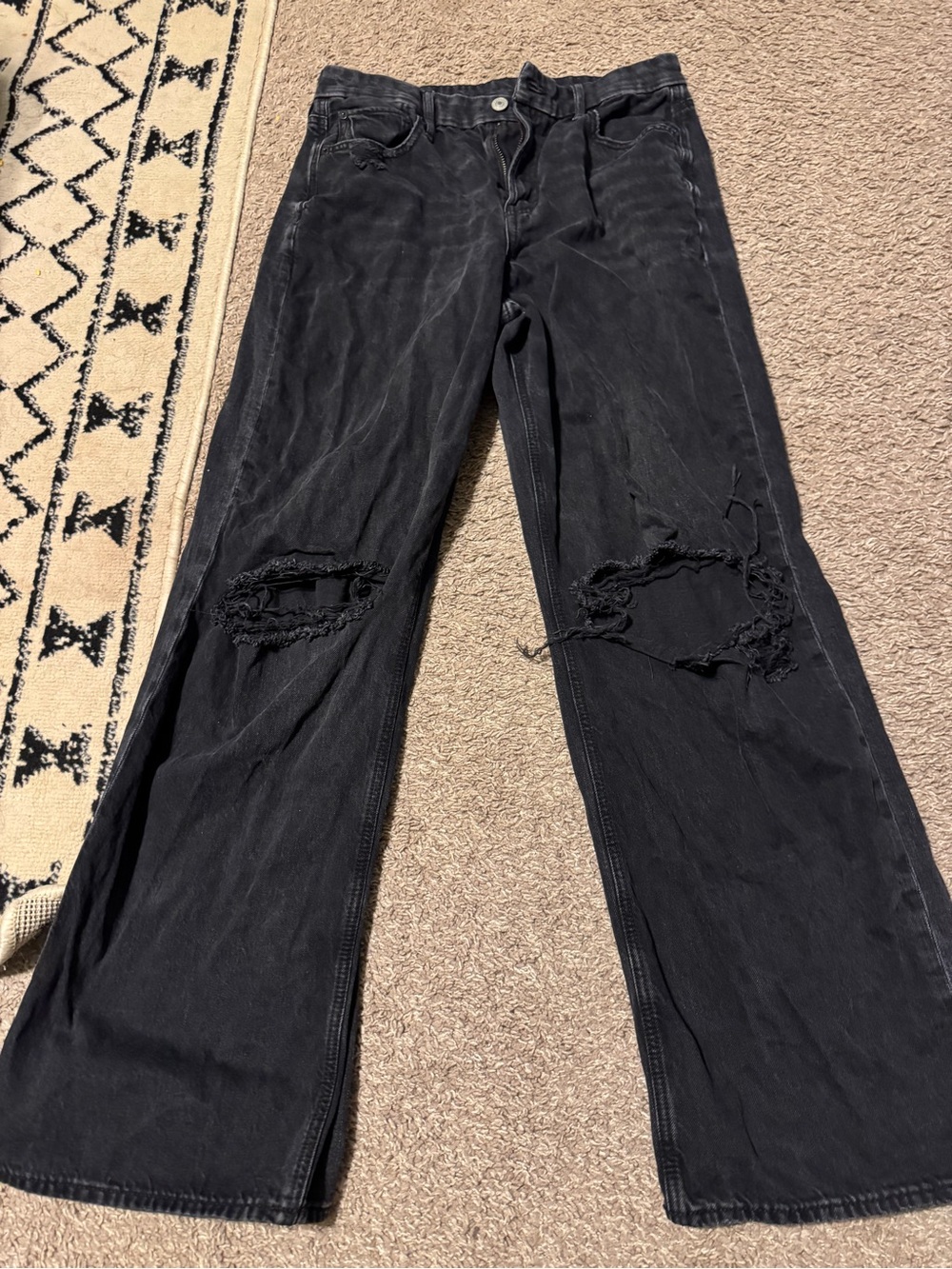 American Eagle Outfitters Black Wide-Leg Distressed Jeans